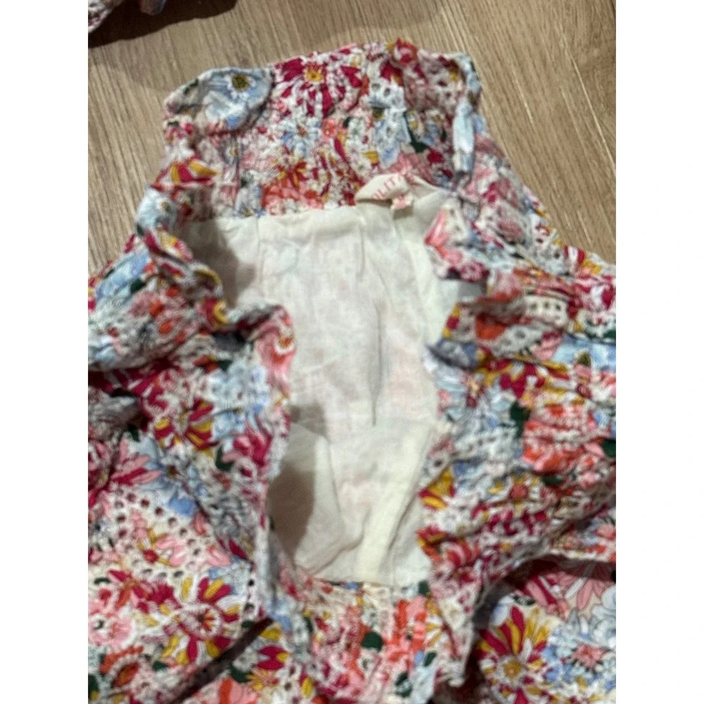 Solitare Women Floral Eyelet Lace 2 Piece Set Top and Shorts Multicolor Size M‎